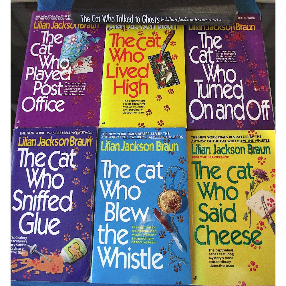 Lot of 7: "The Cat Who...." books by Lilian Jackson Braun